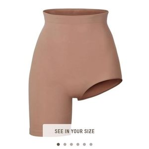 SKIMS SOLUTION SHORT #1